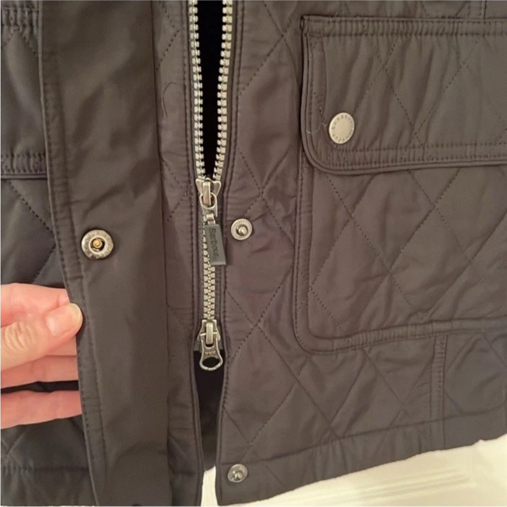 Barbour Black Quilted Arrow Parka Size 6 NWT - Picture 7 of 13